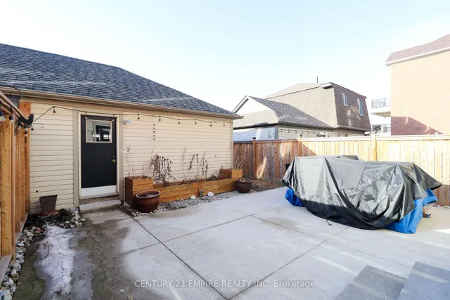 Additional image 43 of 263 Gatwick Dr