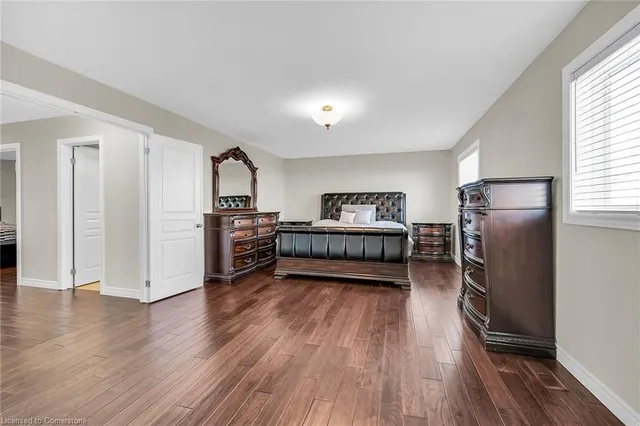 Additional image 32 of 21 Alden St