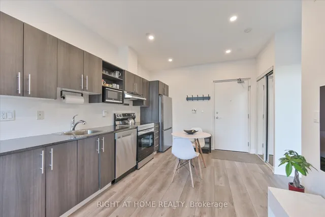 Additional image 19 of 120 Dallimore Circ Unit 124