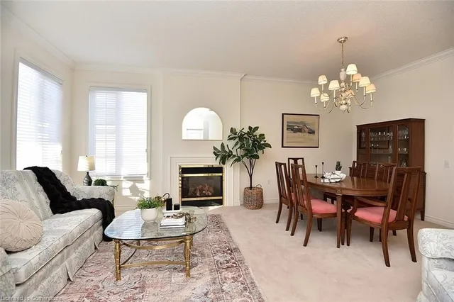 Additional image 9 of 118 Silverbirch Blvd