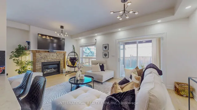 Additional image 21 of 275 Falconridge Dr