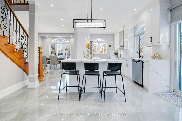 Additional image 34 of 82 Mint Leaf Blvd