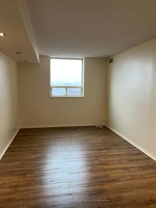 Additional image 6 of 2466 Eglinton Ave Unit 1510