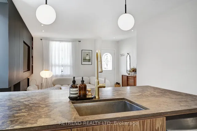 Additional image 15 of 35 Chryessa Ave