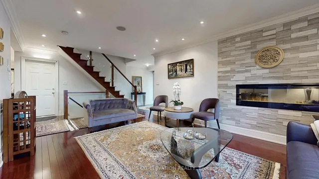 Additional image 5 of 239 Pineway Blvd