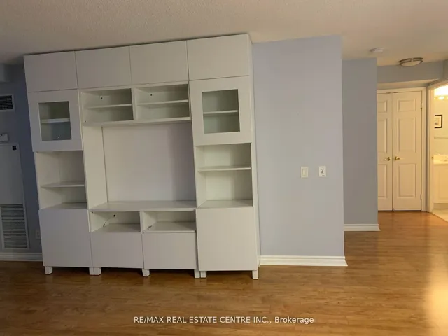 Additional image 15 of 25 Kingsbridge Garden Circ Unit 821