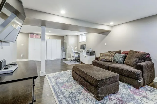 Additional image 25 of 986 Westover Rd