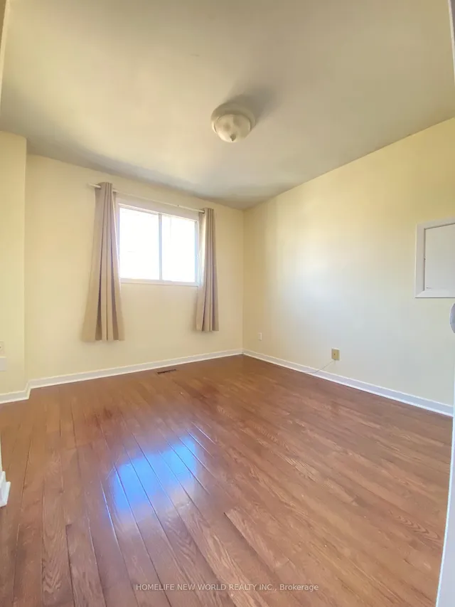 Additional image 5 of 290 Sheppard Ave