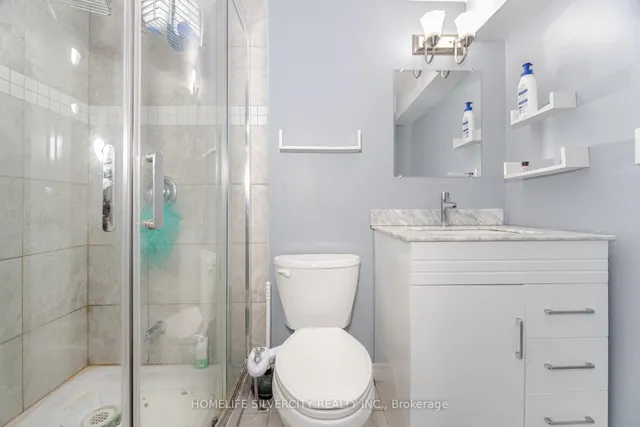 Additional image 20 of 70 Corby Cres