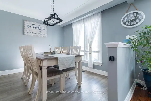 Additional image 11 of 3 Pleasant Ave