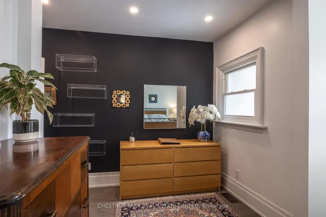 Additional image 20 of 393 Quebec Ave