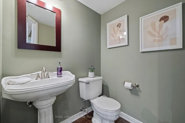 Additional image 13 of 2015 Cleaver Ave Unit 22