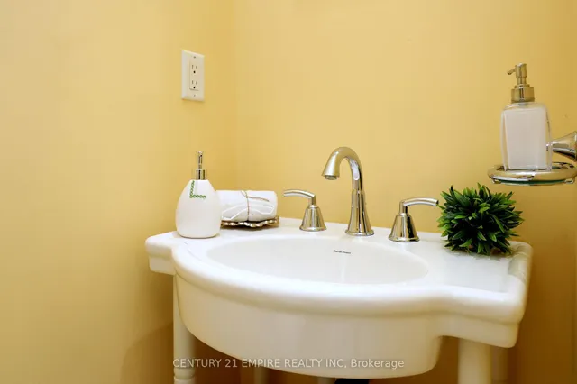 Additional image 6 of 21 Spencer Dr