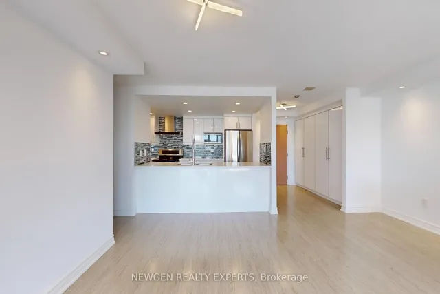 Additional image 14 of 5 Concorde Pl Unit 2302