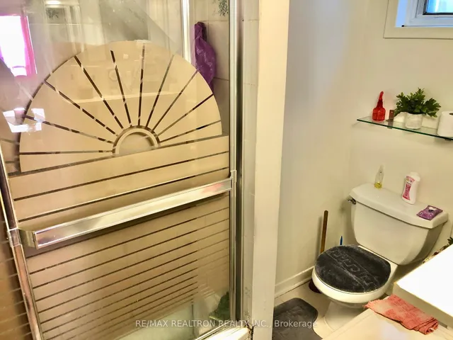 Additional image 14 of 848 Scarborough GolfClub Rd