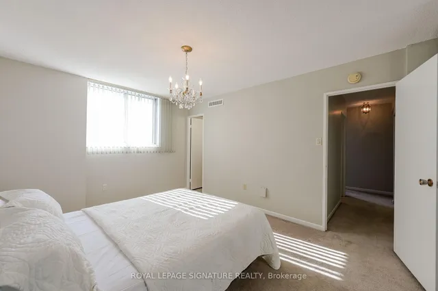 Additional image 31 of 812 Burnhamthorpe Rd Unit 907