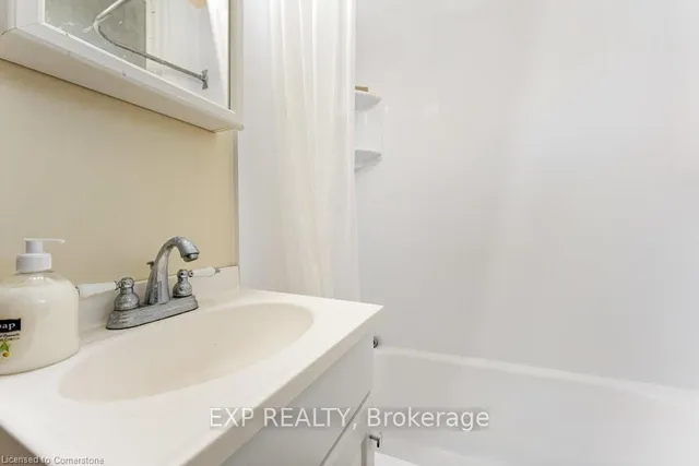 Additional image 13 of 85 Chestnut St