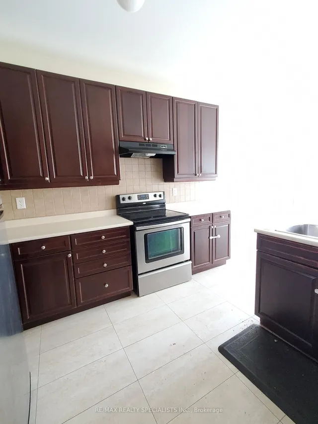 Additional image 9 of 4623 Simmons Rd