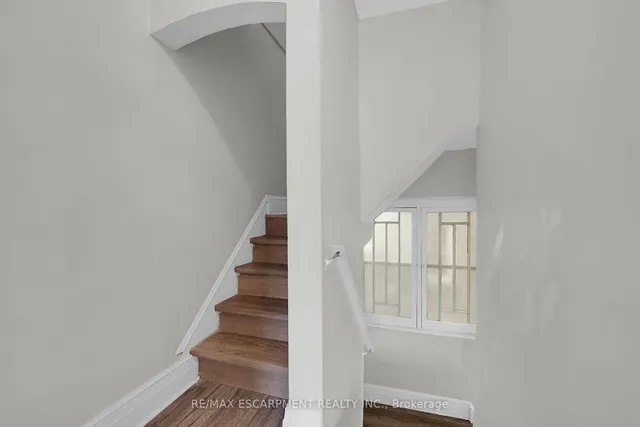 Additional image 23 of 59 Cannon St