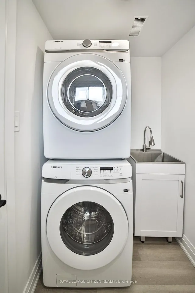 Additional image 42 of 34 Belleglade Crt