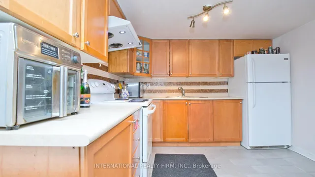 Additional image 11 of 30 Benmore Cres