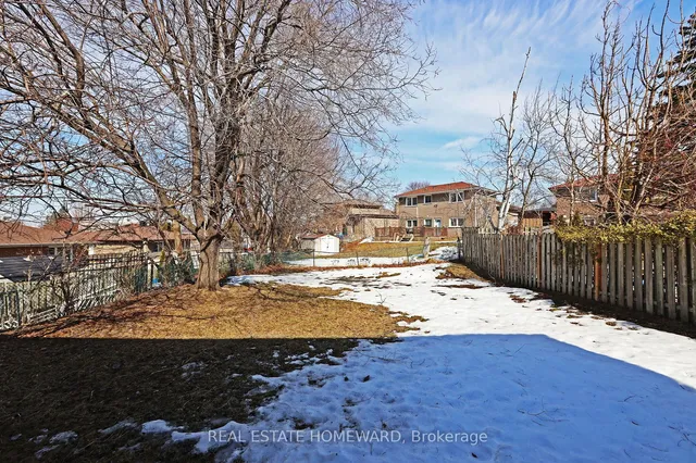 Additional image 32 of 36 Manorglen Cres