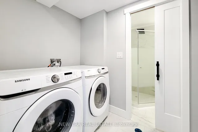 Additional image 37 of 2152 Pelee Blvd