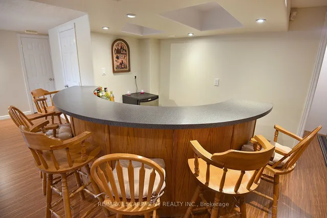 Additional image 39 of 36 Tommar Pl