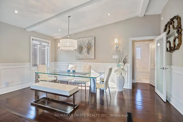 Additional image 11 of 8 Wall Ave