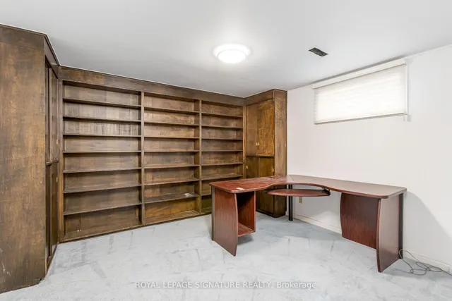 Additional image 31 of 40 Tweedrock Cres