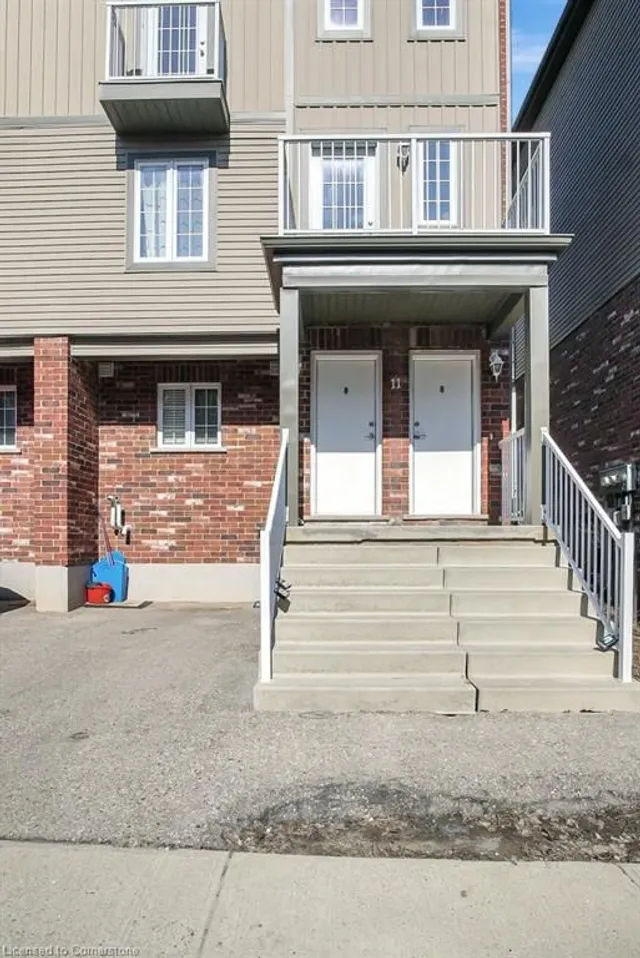 Additional image 3 of 55 Mooregate Cres Unit 11A