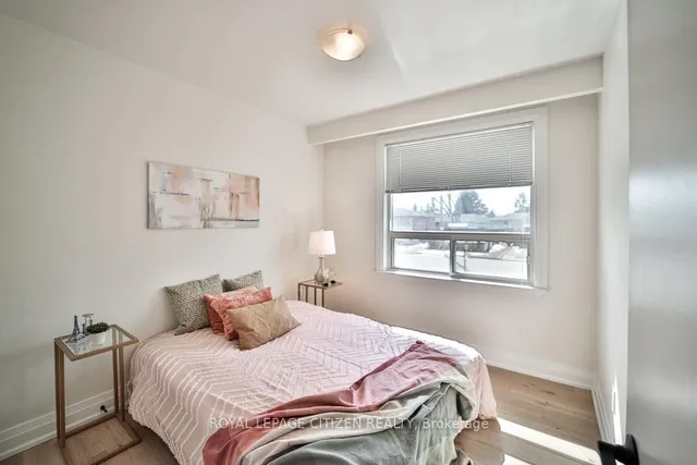 Additional image 24 of 34 Belleglade Crt