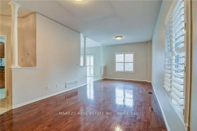 Additional image 5 of 7258 Dime Cres