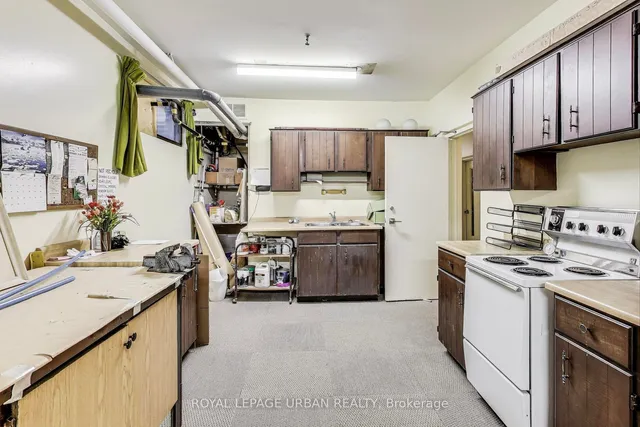 Additional image 25 of 166 Sherwood Ave Unit 7