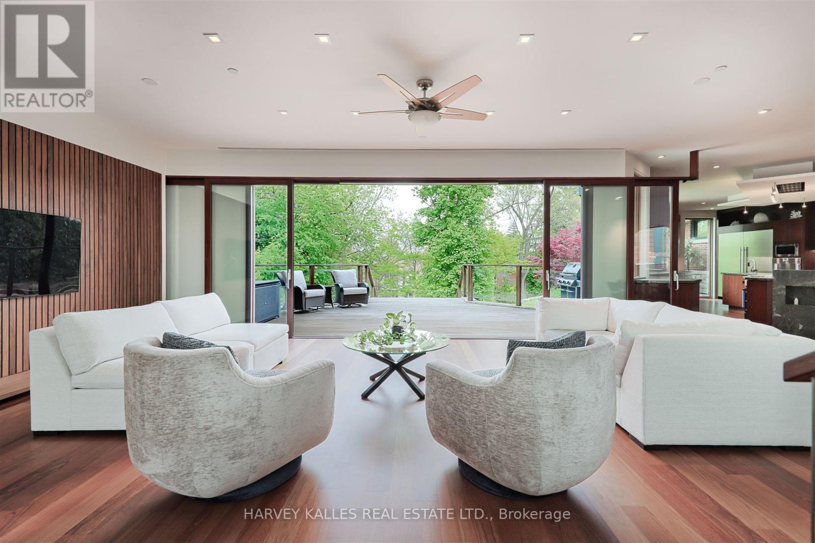 89 KINGSWAY CRESCENT|Toronto (Kingsway South), Ontario M8X2R8