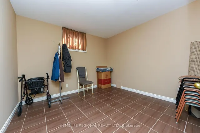 Additional image 28 of 8 Greenlaw Ave