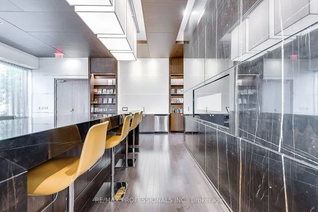 Additional image 12 of 215 Sherway Gardens Rd Unit 2001