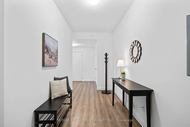 Additional image 7 of 30 Hamilton St Unit 703