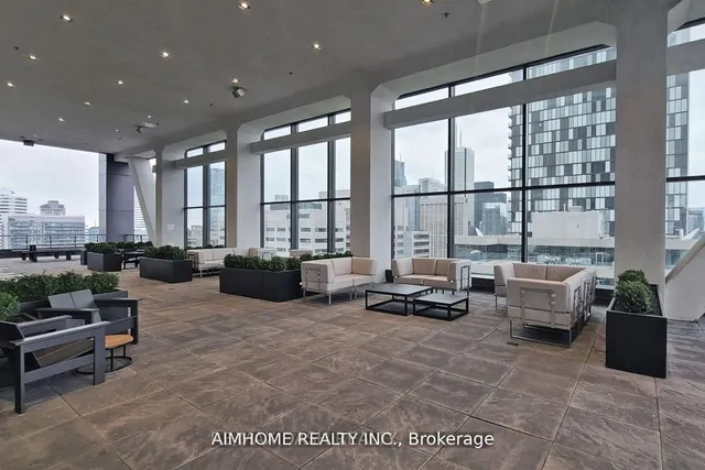 Additional image 17 of 488 University Ave Unit 3406