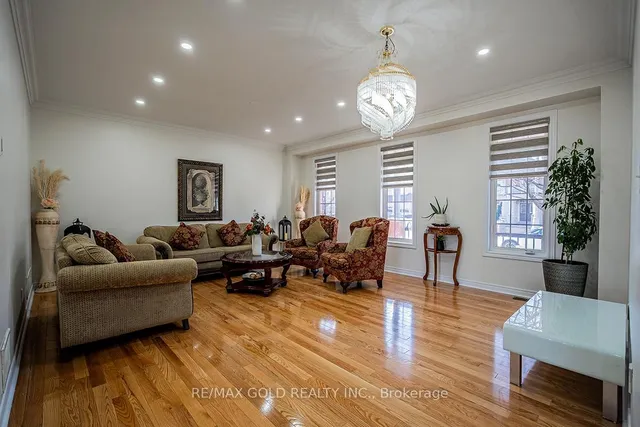 Additional image 6 of 17 Yellow Pine Rd