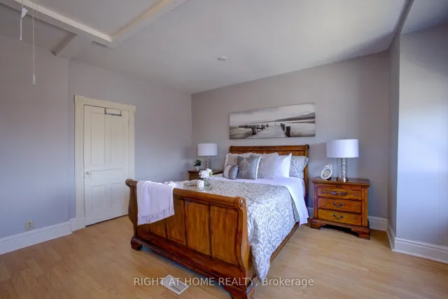 Additional image 22 of 82 Uxbridge Ave