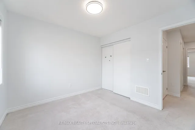 Additional image 31 of 31 Enford Cres