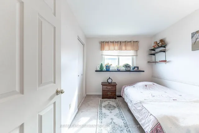 Additional image 15 of 69 CRANBROOK Dr