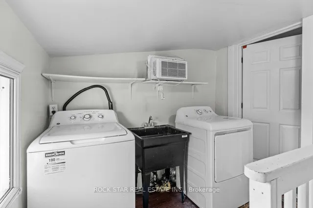 Additional image 23 of 937 Garth St