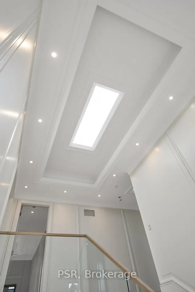 Additional image 10 of 14 Glen Cedar Rd