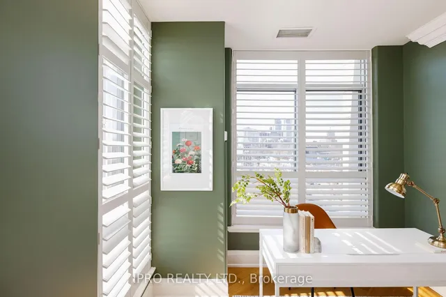 Additional image 16 of 935 Royal York Rd Unit PH 604