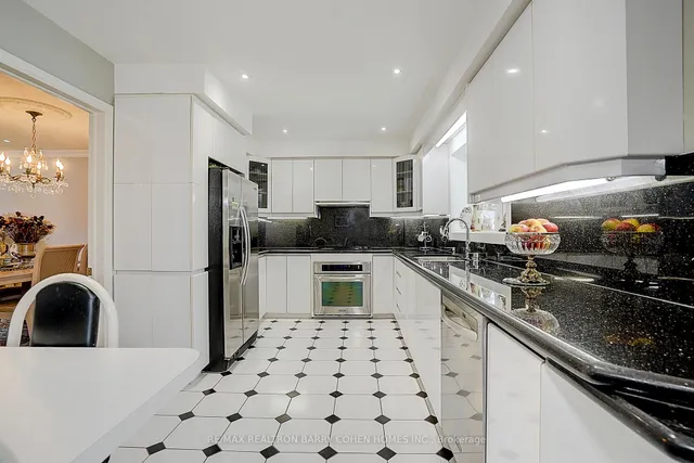 Additional image 19 of 112 Agincourt Dr