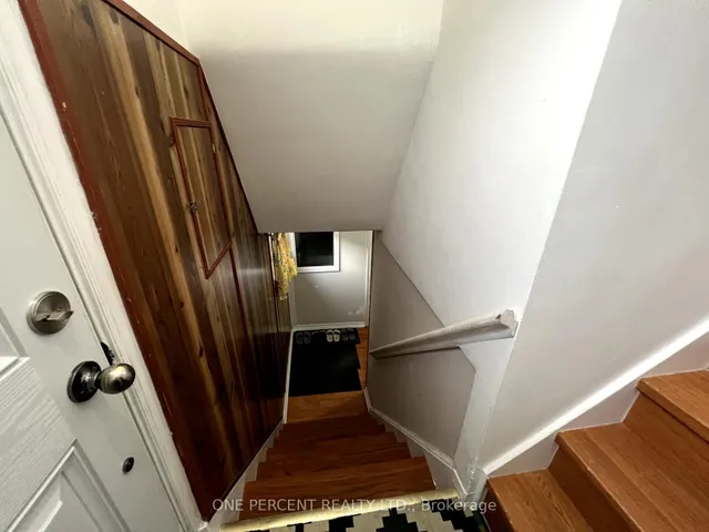 Additional image 18 of 17 Savarin St