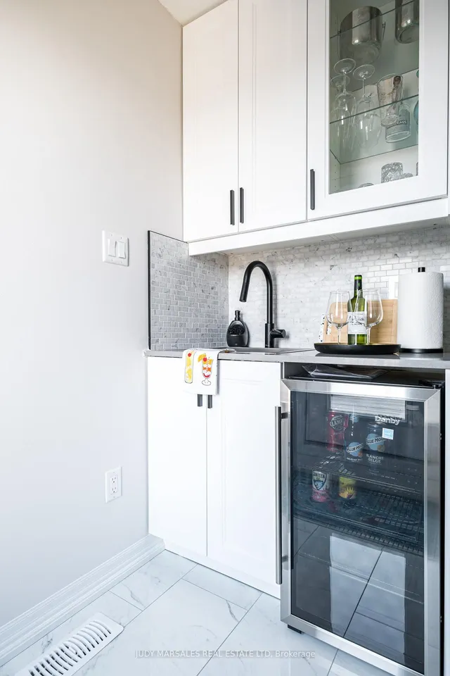 Additional image 45 of 290 Barton St Unit 25