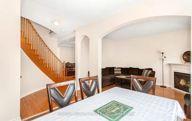 Additional image 16 of 527 Fernforest Dr